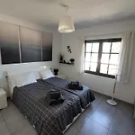 בית נופש Esteban פלאיה בלנקה