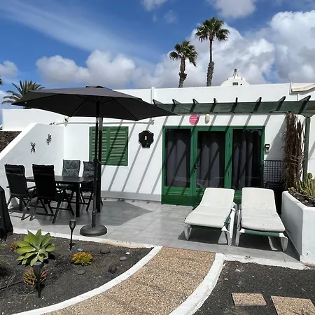 Esteban Semesterbostad *